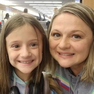 Meet your Posher, Angie